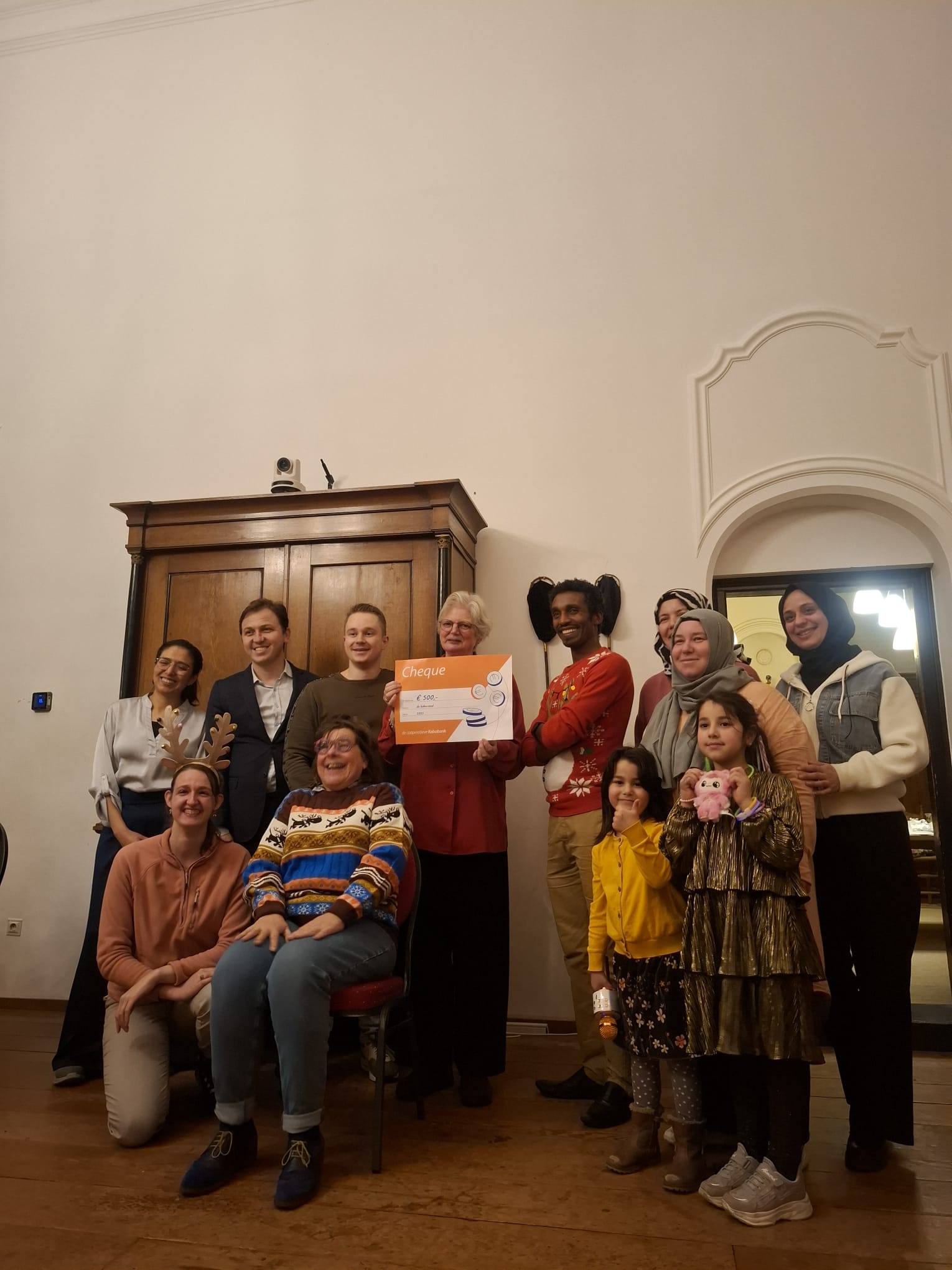 🌍 De wereld zijn wij & Kerstdiner in het Foresteenhuis – Samen genieten! 🎄